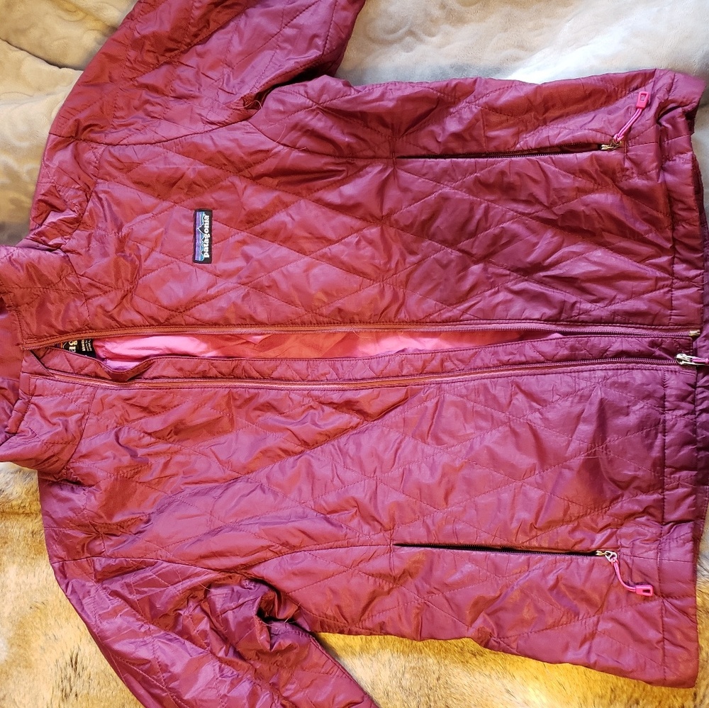 Patagonia light down jacket